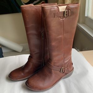 UGG Tupelo Brown Leather & Shearling Riding Boot Size 8 Style 1003335